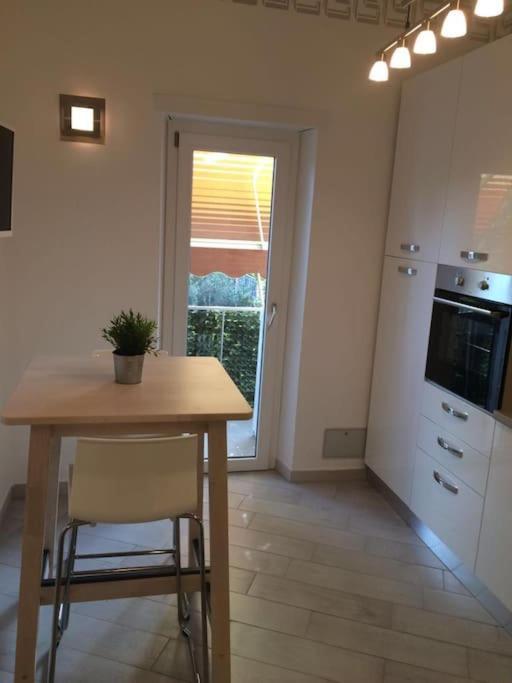 Premium Apartment With Parking チャンピーノ エクステリア 写真